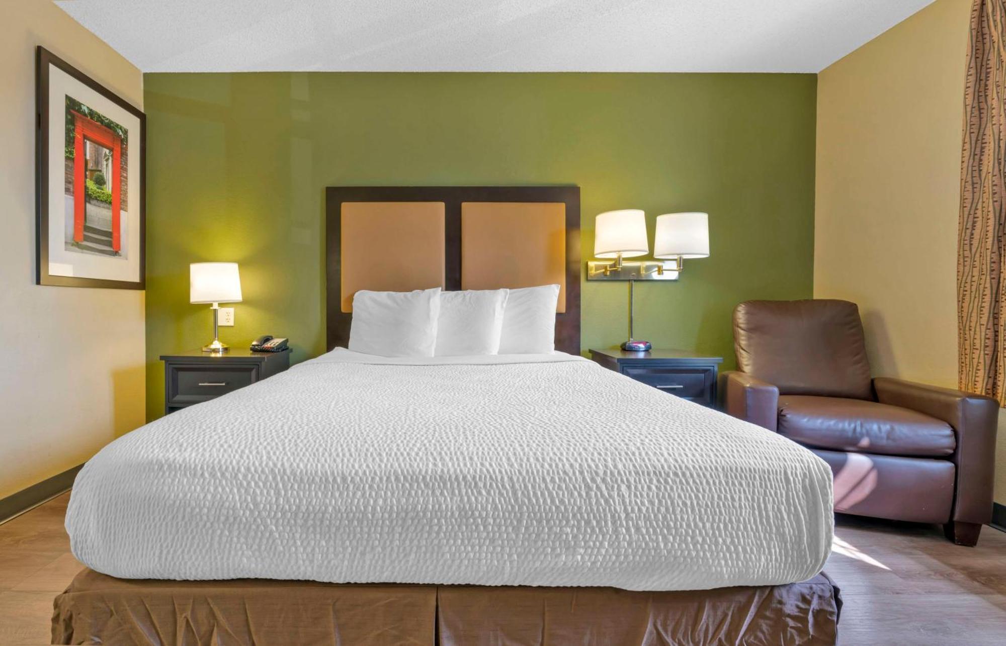 Extended Stay America Suites - Stockton - March Lane Екстер'єр фото