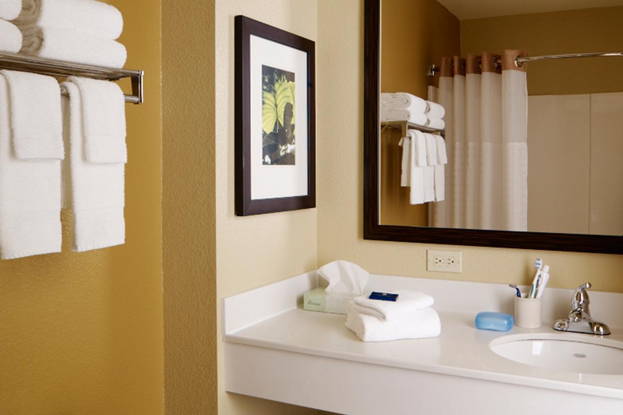 Extended Stay America Suites - Stockton - March Lane Екстер'єр фото